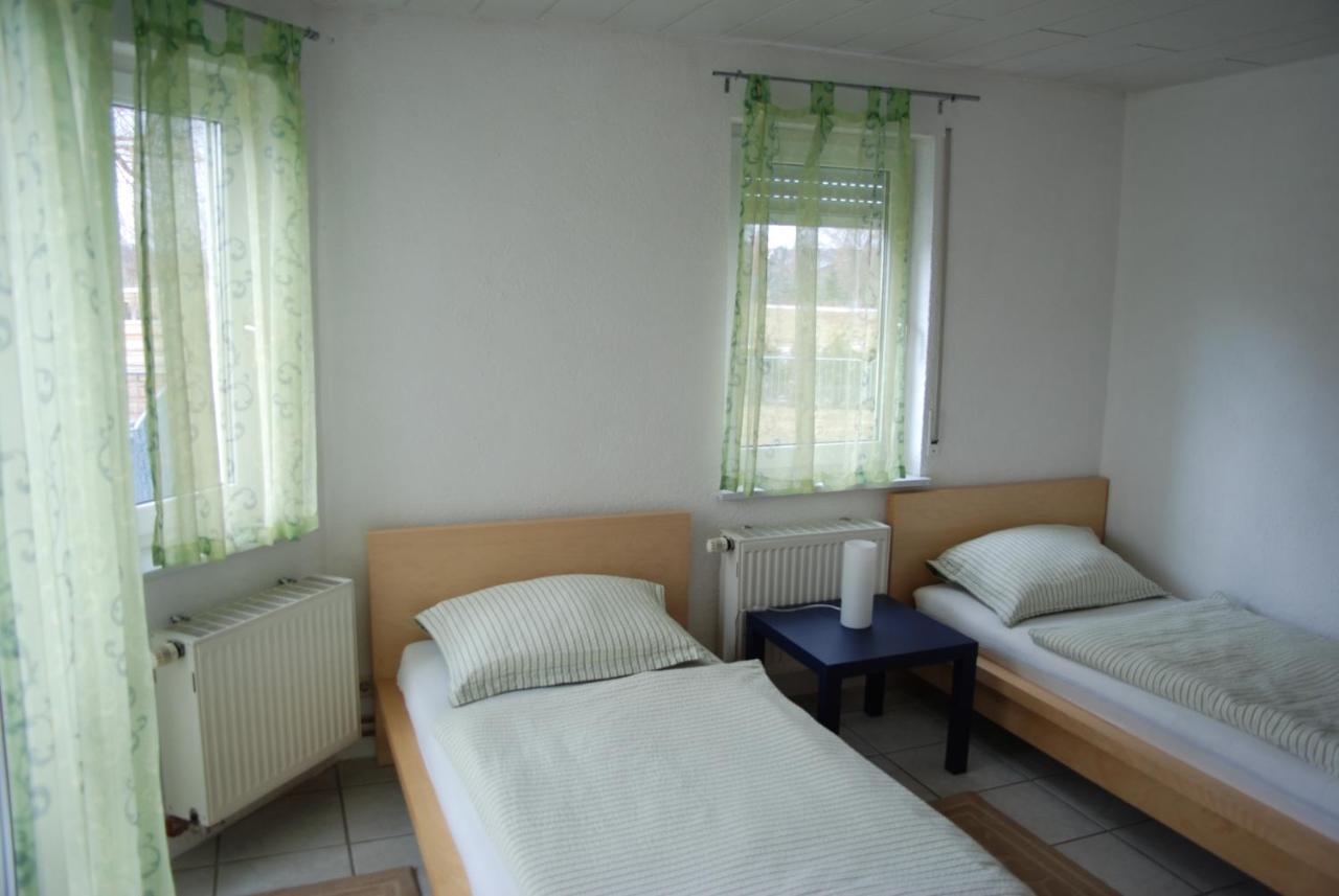 Ferienwohnungen Schaefer Obersulm Exterior foto
