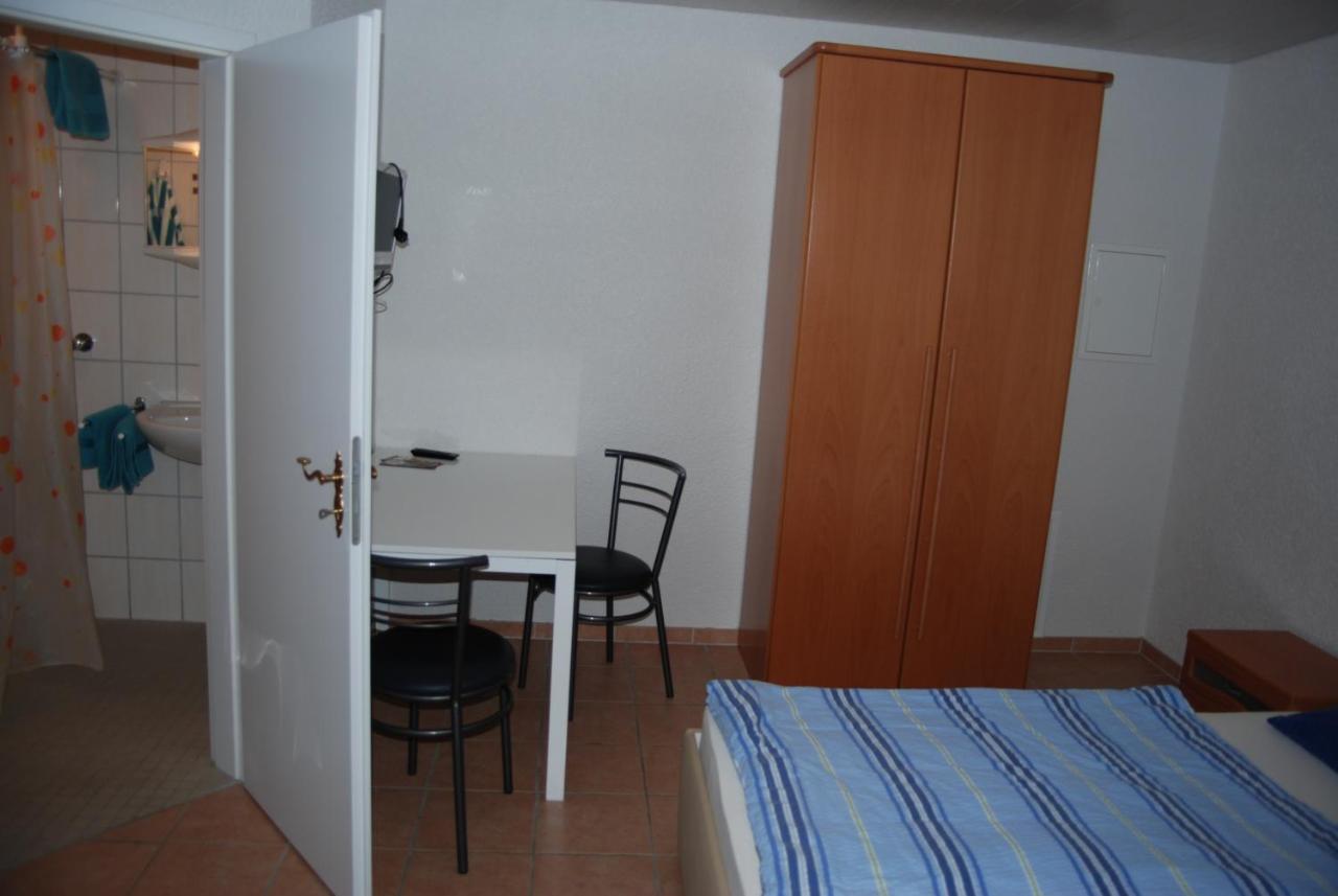 Ferienwohnungen Schaefer Obersulm Exterior foto